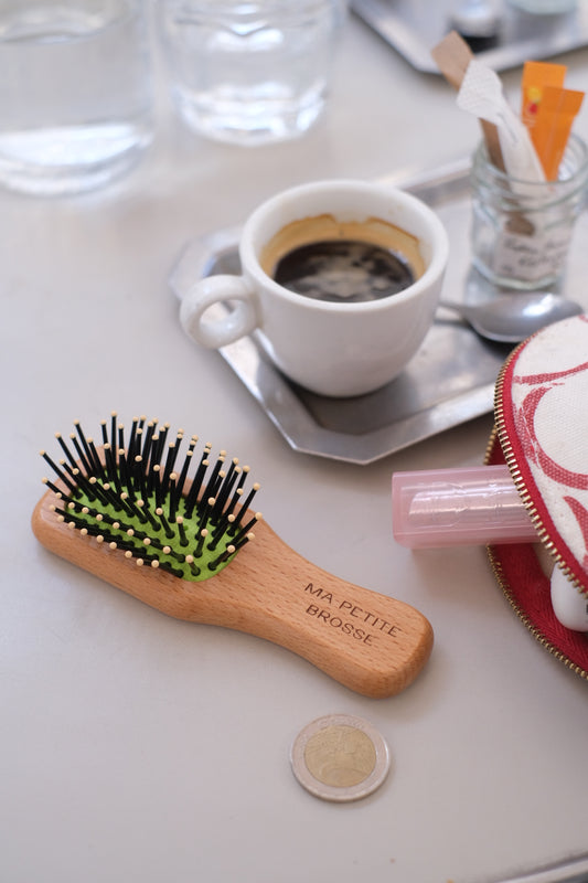 Mini Brosse à Cheveux Démêlante Vert Tendre || Le Nuage